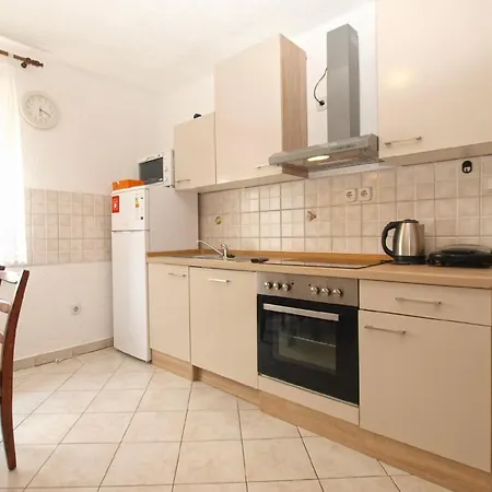 Apartment Fuer 4 Personen Ca 55 Qm In Pula, Istrien Istrische Riviera
